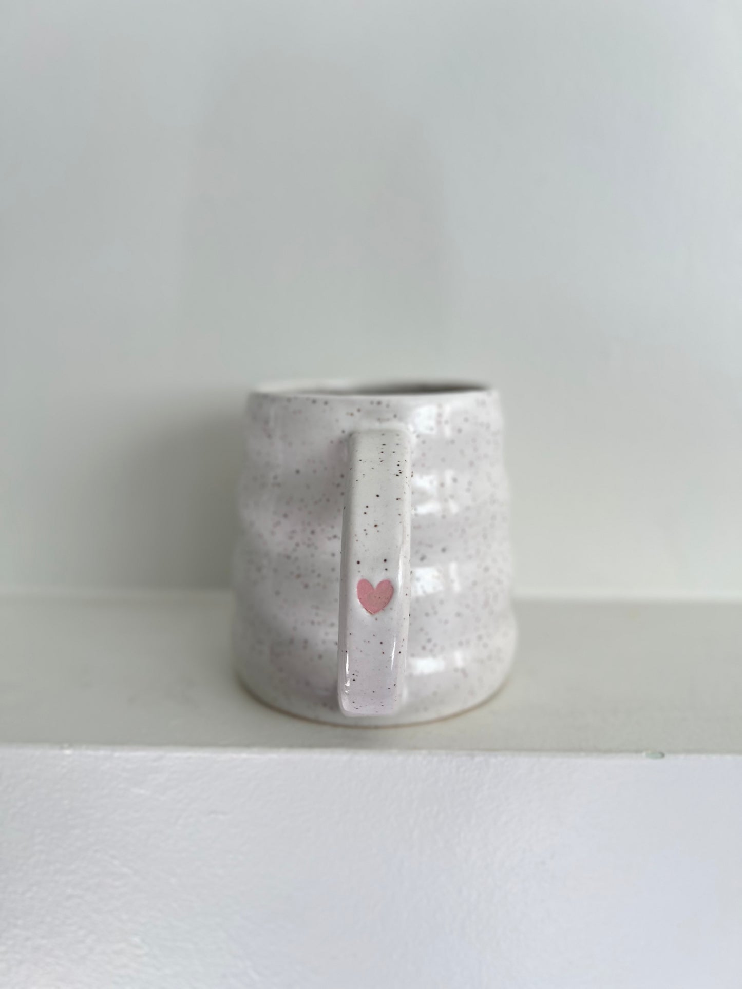 - MUG | TALL 18oz | BUBBLE HEART | LIGHT PINK