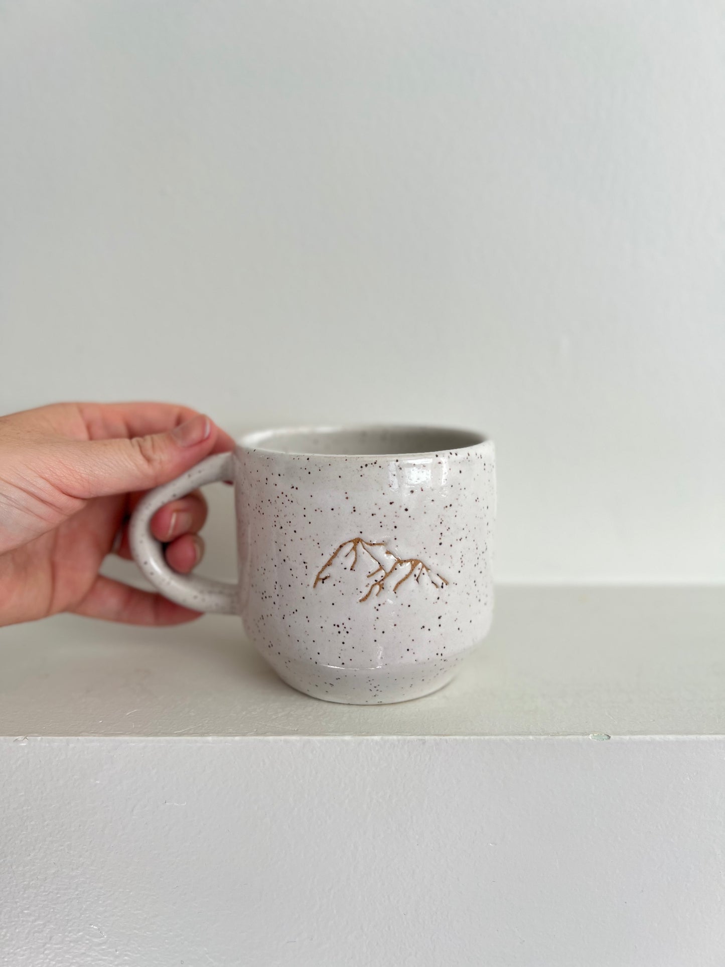 - MUG | SHORTY 11oz | OH CANADA