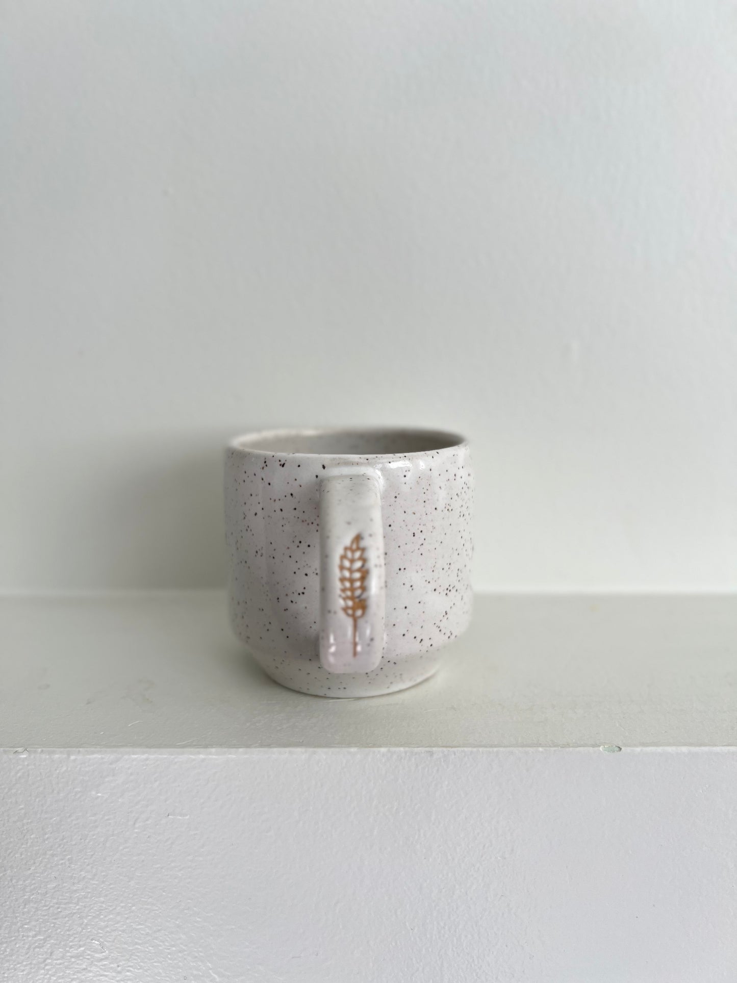 - MUG | SHORTY 11oz | OH CANADA