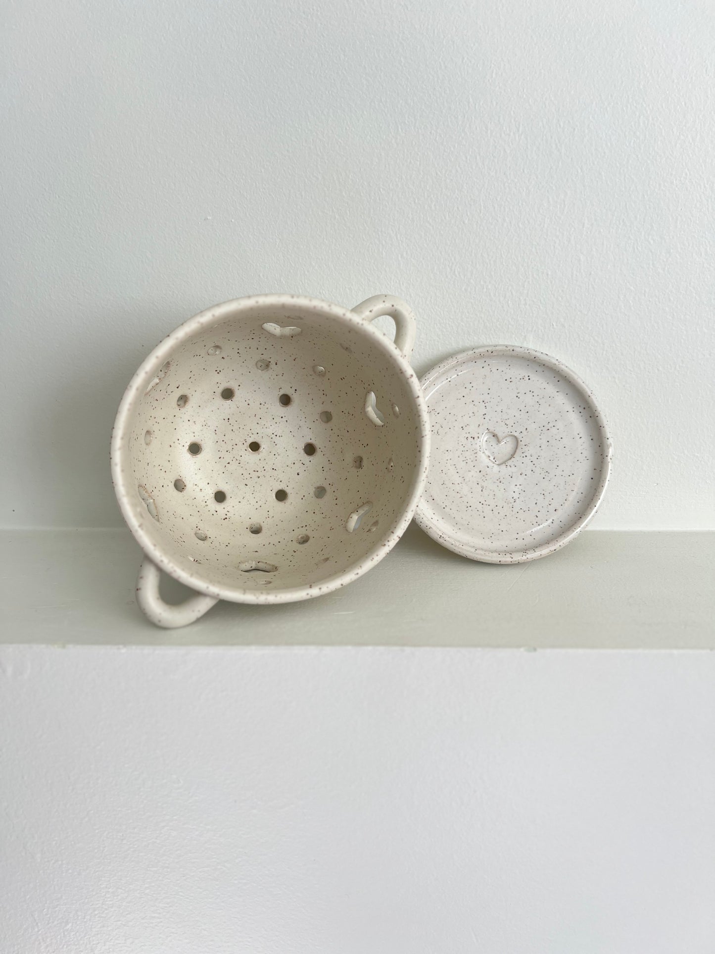 BERRY BOWL | DISCOUNTED