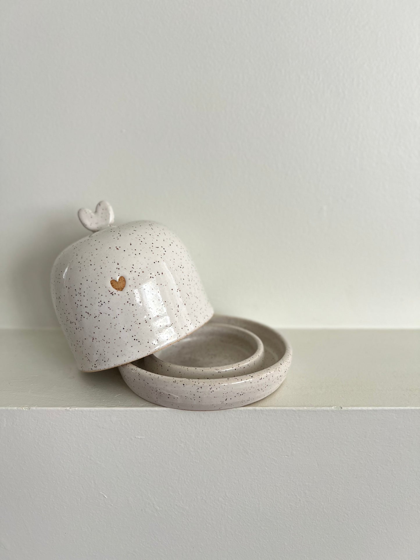 BUTTER DISH | HEART | DISCOUNTED