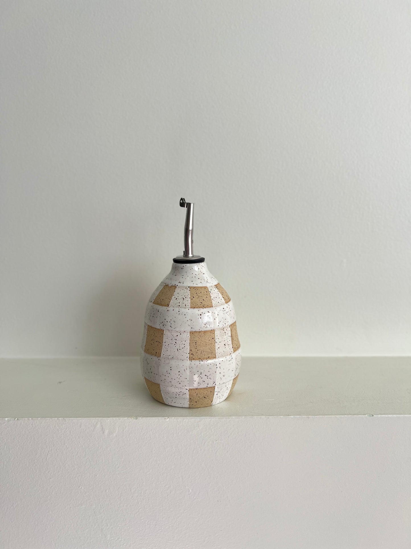 OIL DISPENSER | GINGHAM