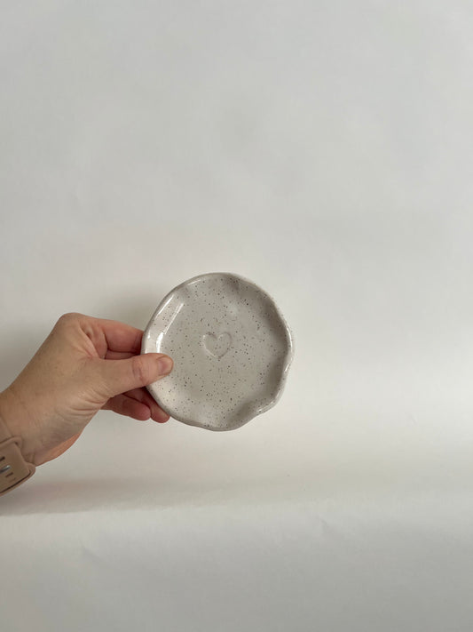 TRINKET PLATE | RUFFLE | SMALL