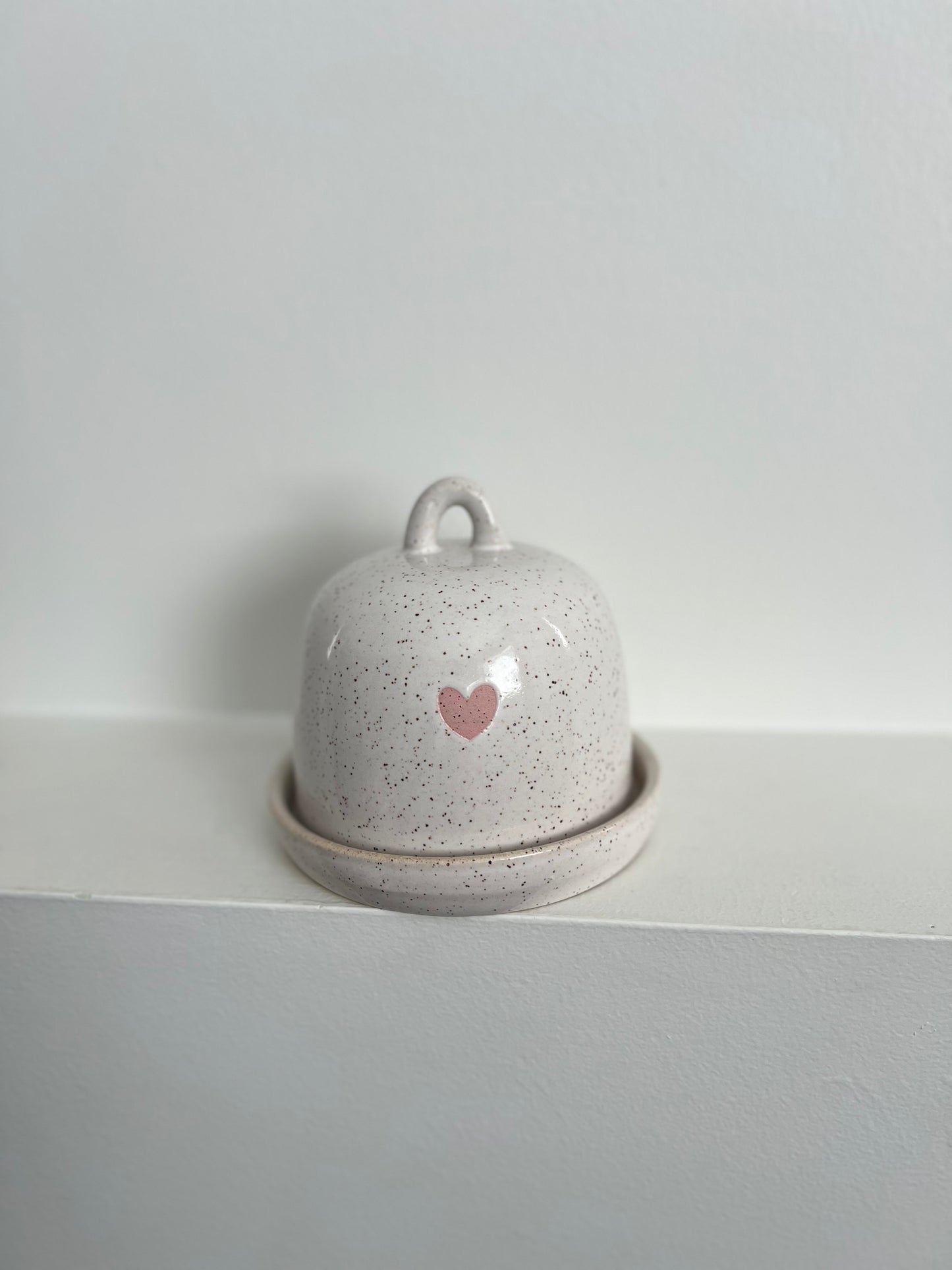 BUTTER DISH | PINK HEARTS | DISCOUNTED