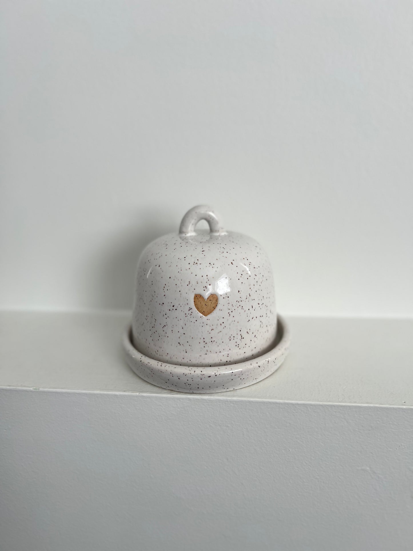 BUTTER DISH | BOW + HEART