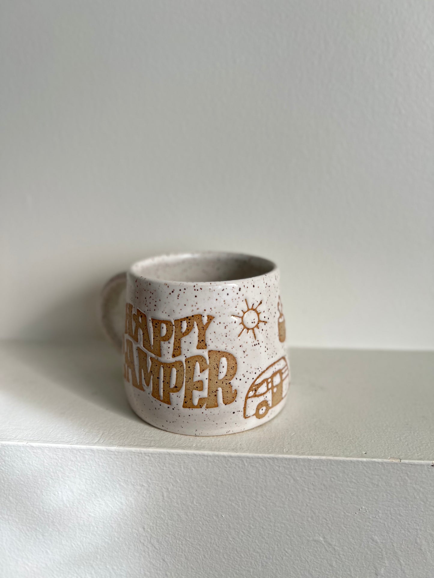 - MUG | SHORT 14oz | HAPPY CAMPER 2