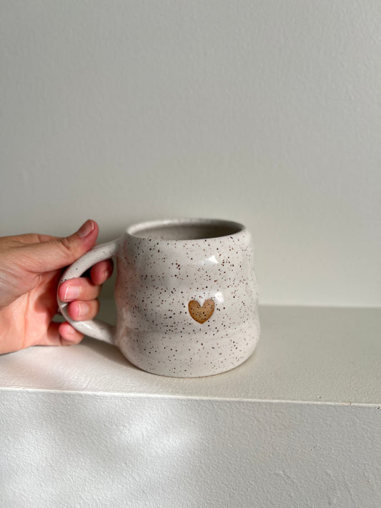 - MUG | SHORT 14oz | BUBBLE HEART | BROWN