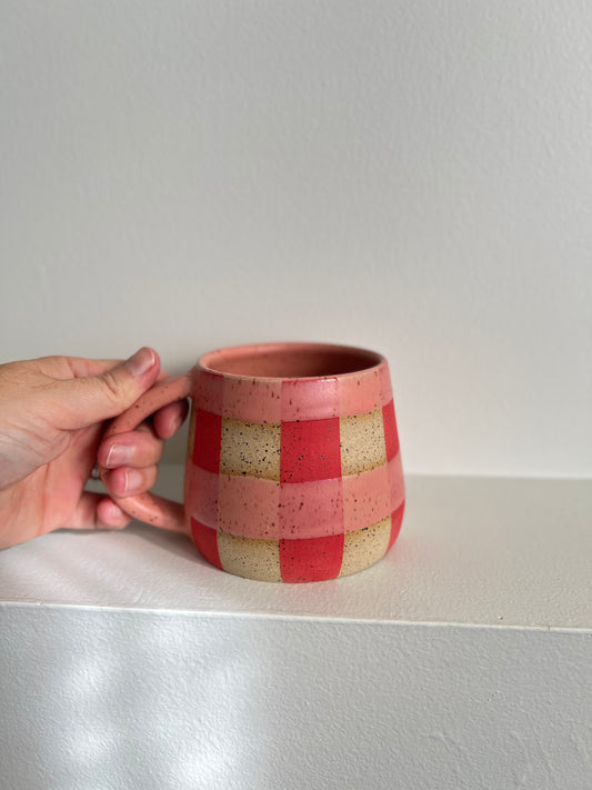 - MUG | SHORT 14oz | GINGHAM | PINK + RED