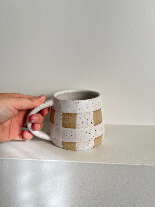 - MUG | SHORT 14oz | GINGHAM | WHITE