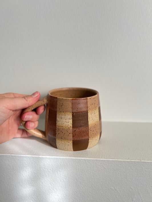 - MUG | SHORT 14oz | GINGHAM | BROWN