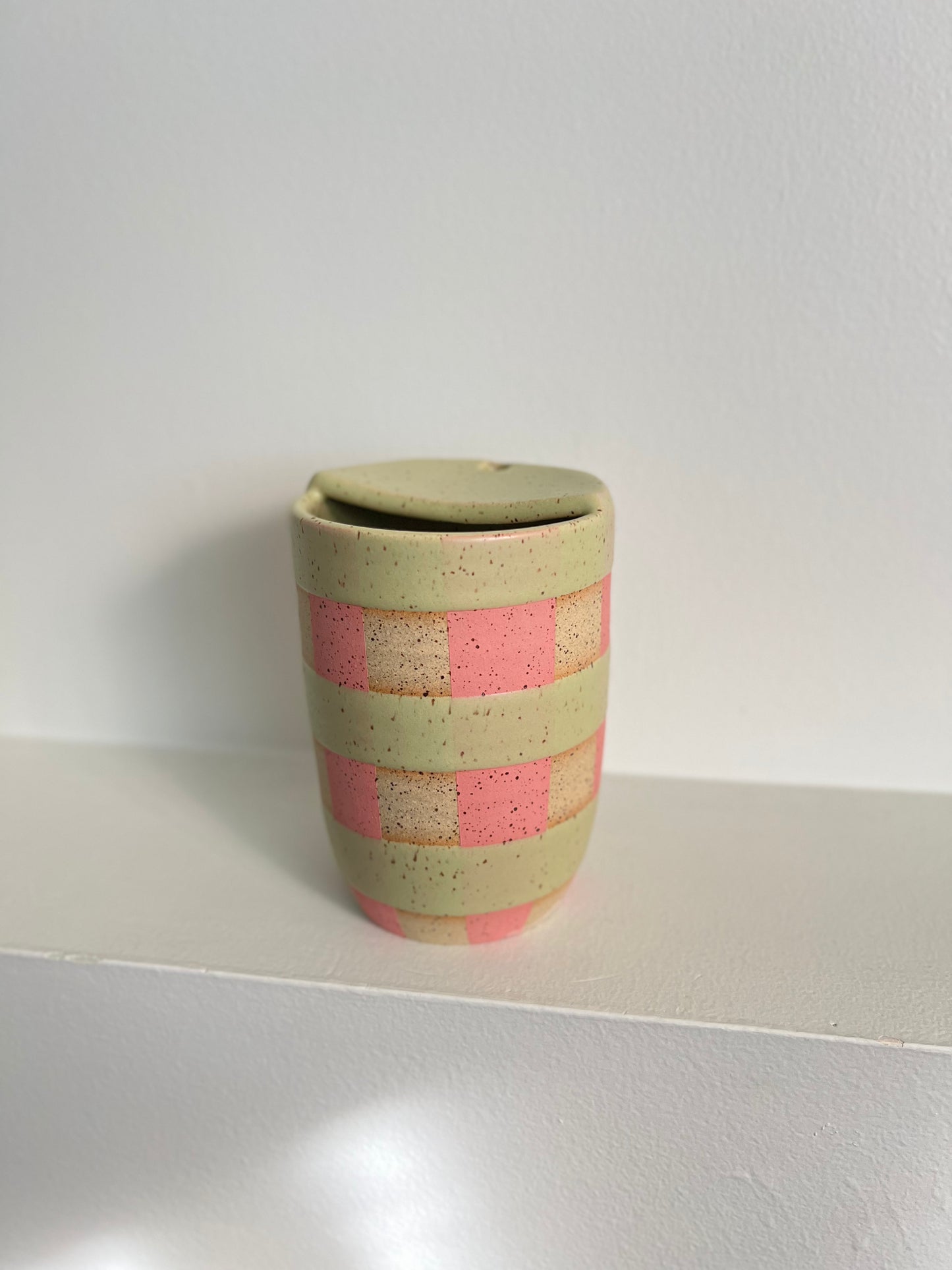 - TO-GO MUG | GINGHAM | PINK + GREEN