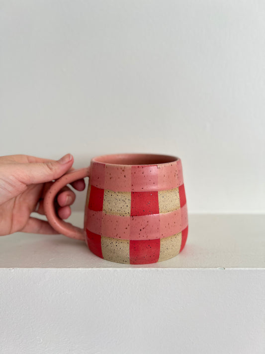 - MUG | SHORT 14oz | GINGHAM | PINK + RED