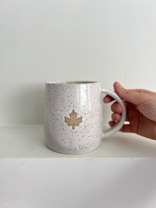 - MUG | TALL 18oz | OH CANADA