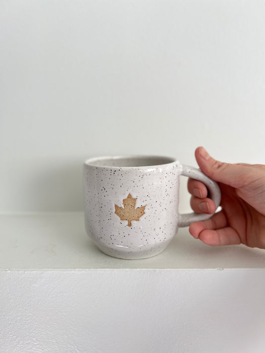 - MUG | SHORTY 11oz | OH CANADA