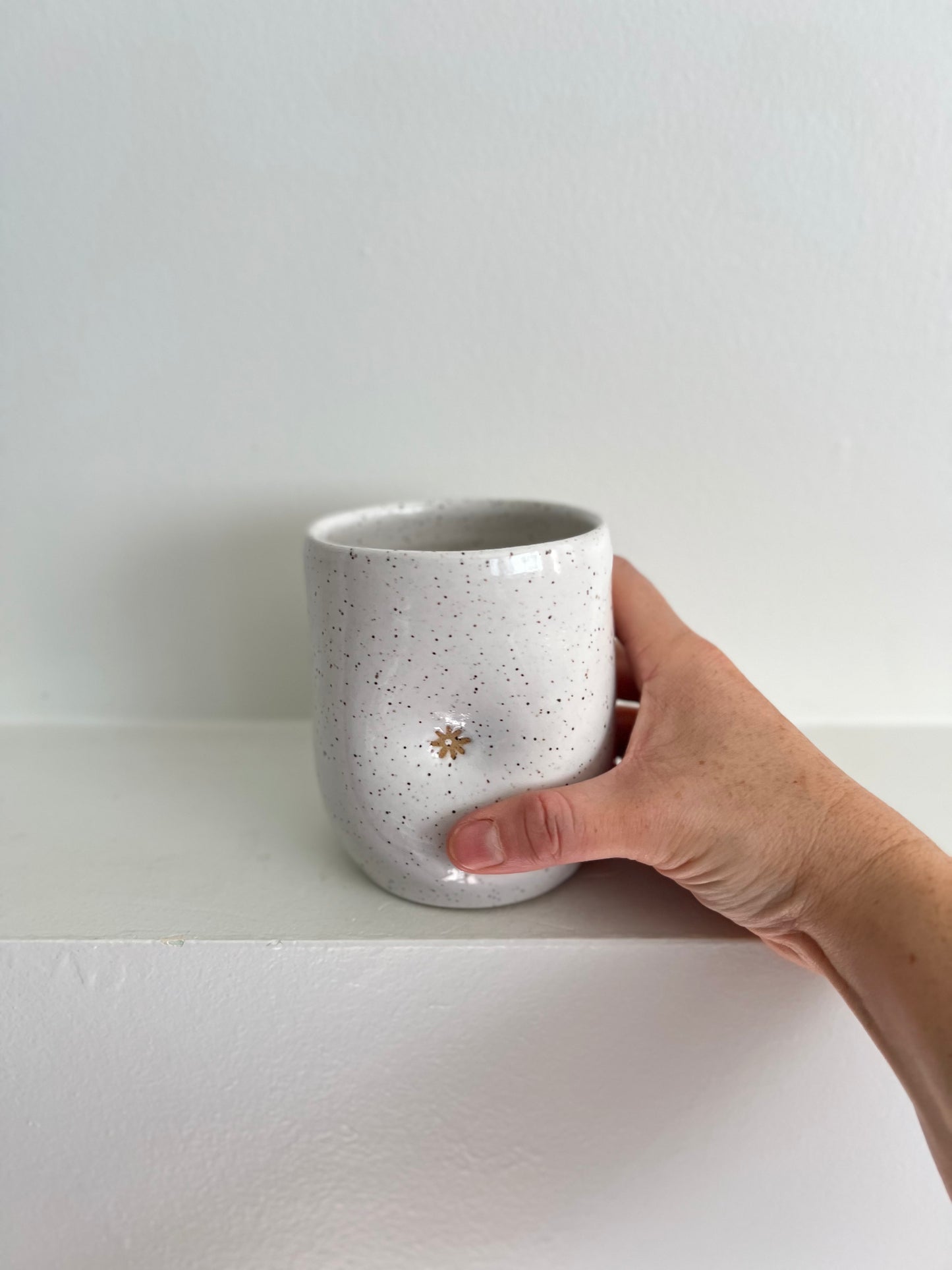 THUMBLAVASE | DAISY