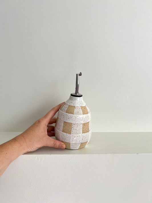 OIL DISPENSER | GINGHAM