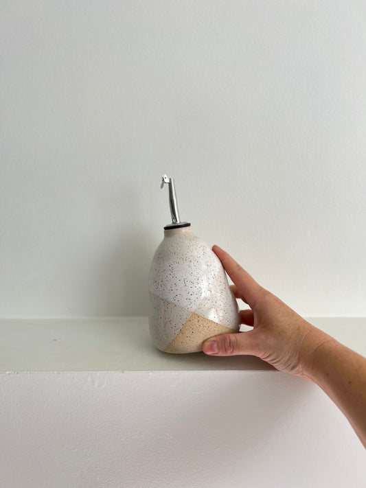 OIL DISPENSER | DIPPED